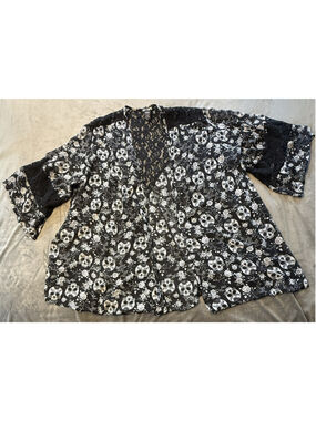 Womens Hot Topic Open Blouse Black White Small Skull & Roses Lace See Through